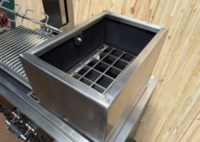 morne-swart-design-fabrication-stainless-steel-braais-custom-furniture-argentinian-asado-gallery--5