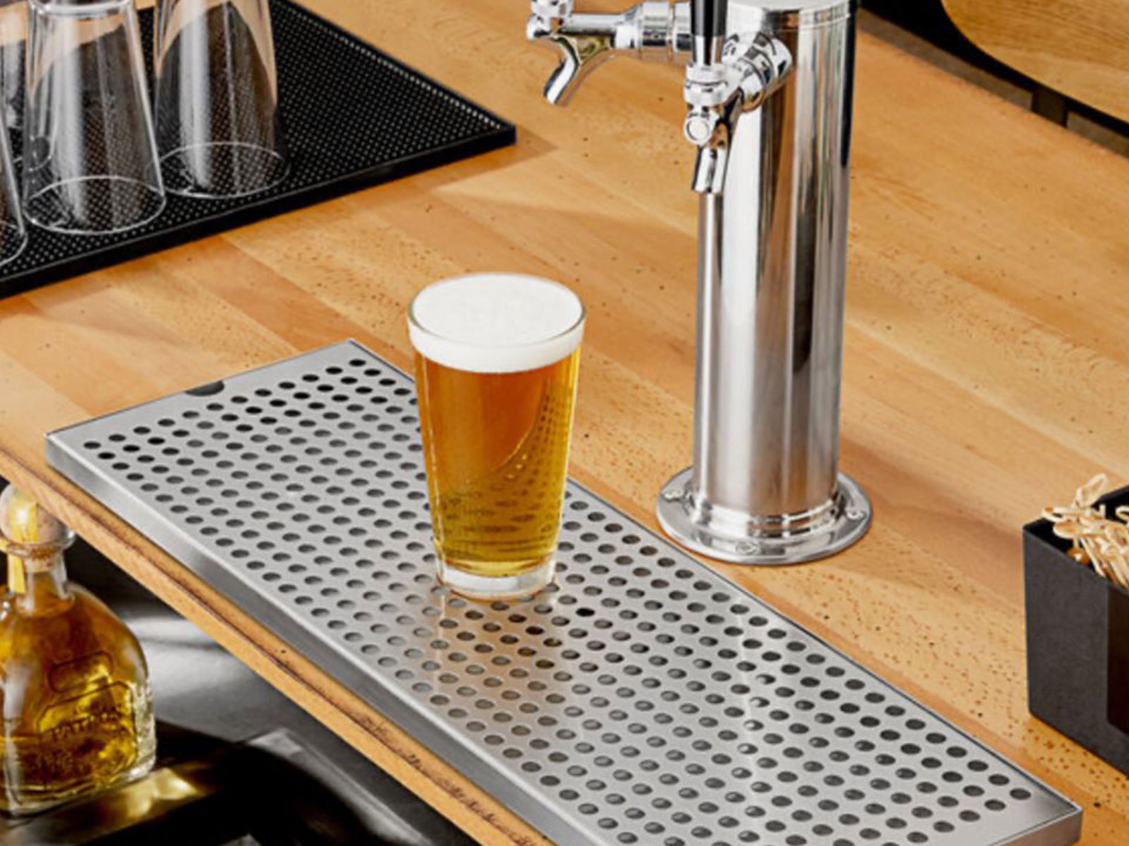 morne-swart-design-fabrication-stainless-steel-braais-custom-furniture-beer-taps-for-home-3