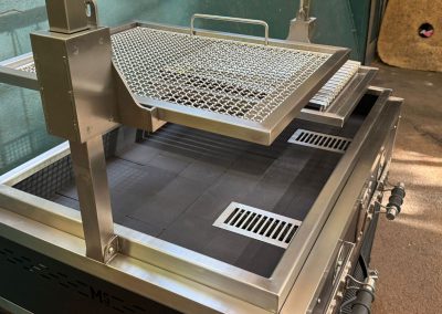 morne-swart-design-manufacture-furniture-braai--double-wheel-argentinian-grill-gallery-4